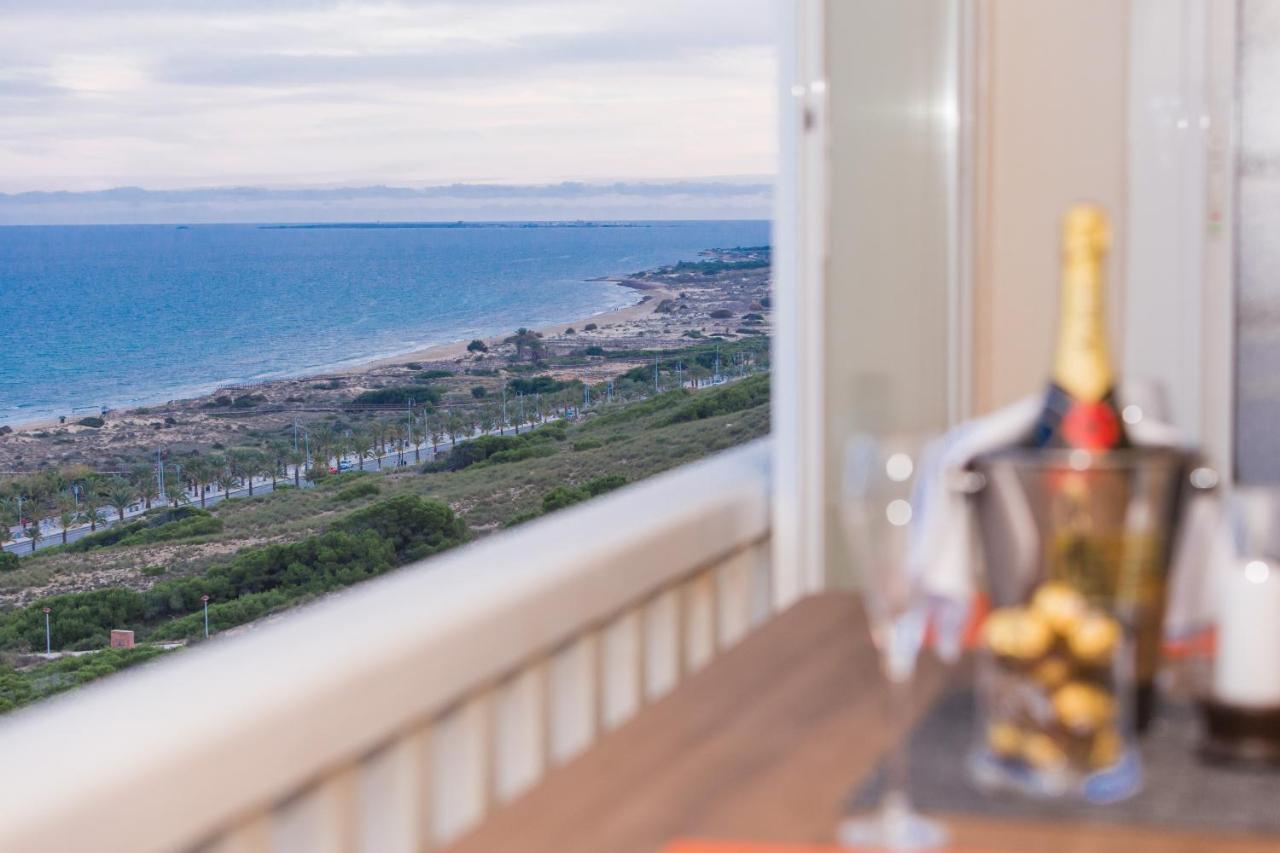 Vistas Al Mar Apartment Arenales del Sol Luaran gambar